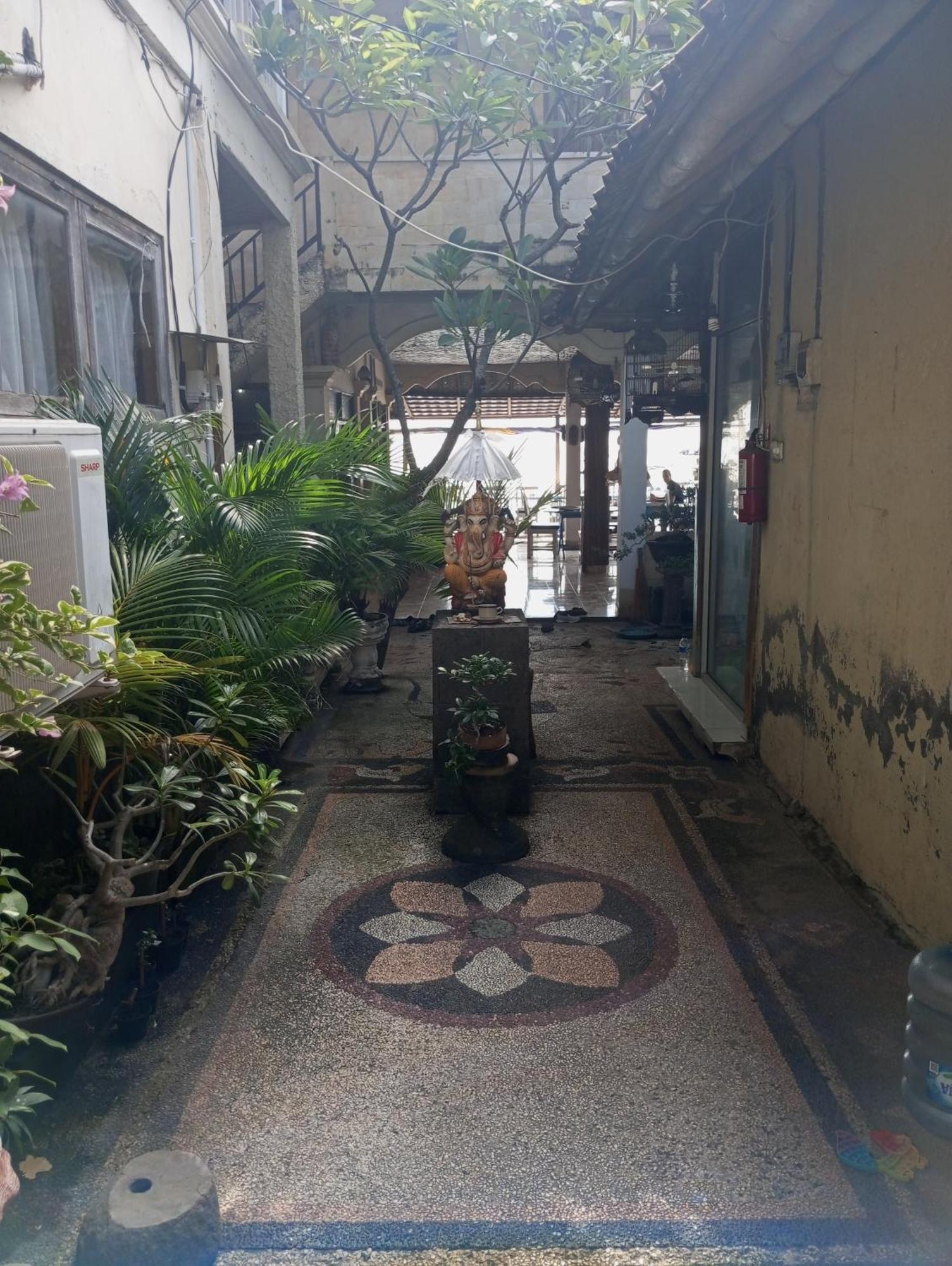 Sunrise Cafe Bungalows Amed  Exterior photo